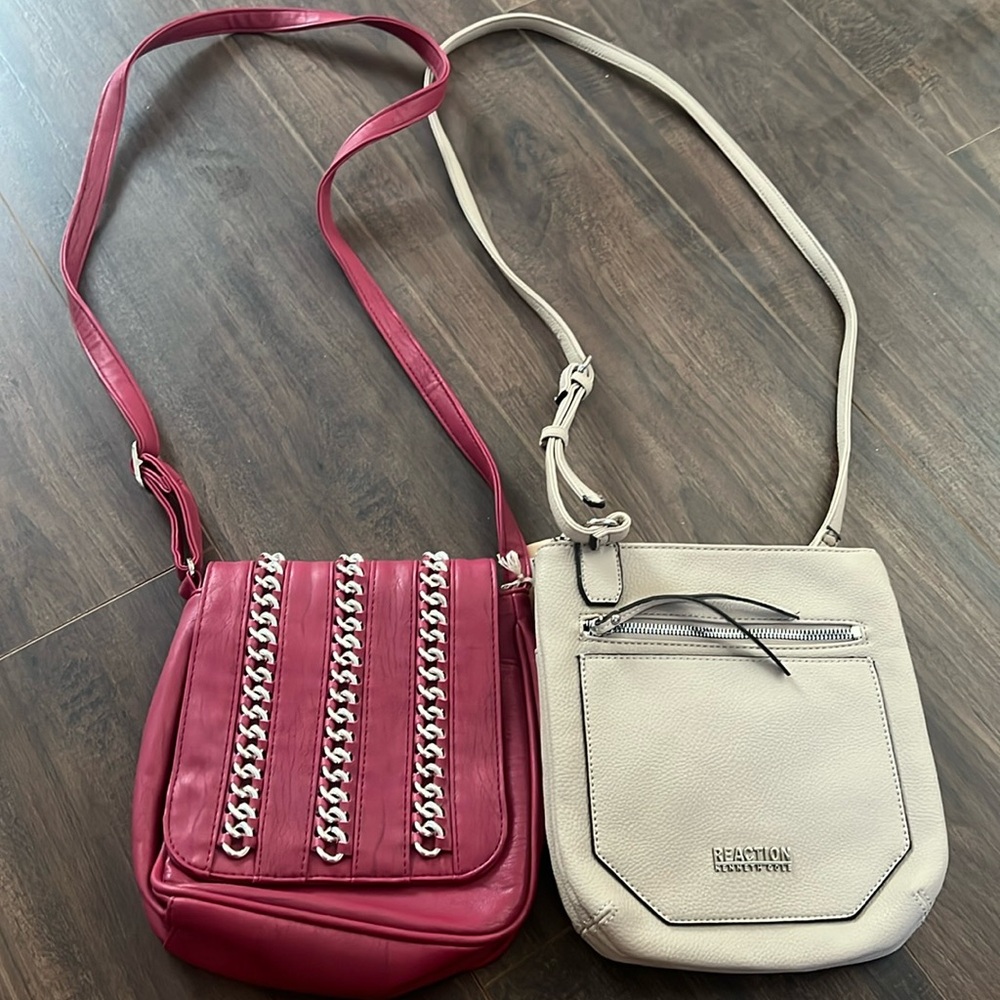 2 crossbody purses